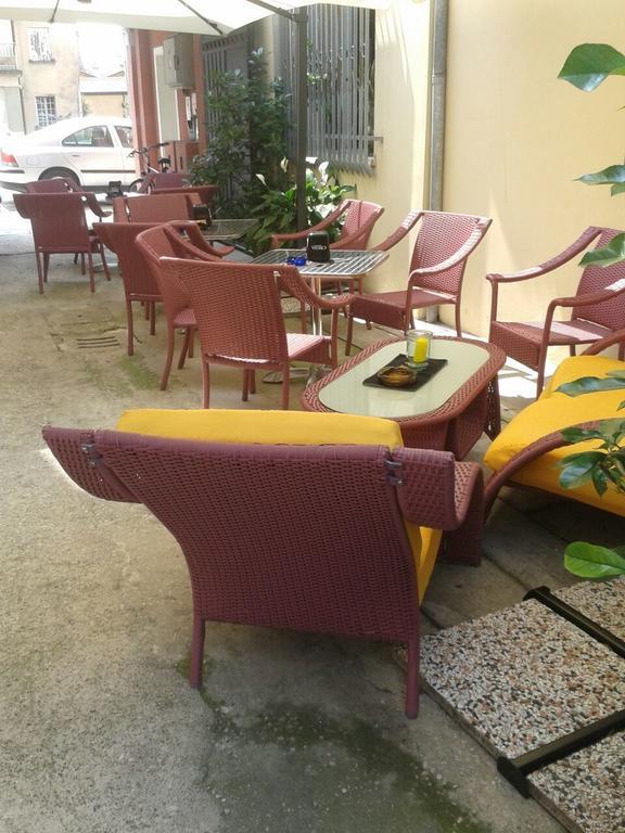Locanda Trattoria Caffe Cavour تْشيتاديلاّ المظهر الخارجي الصورة