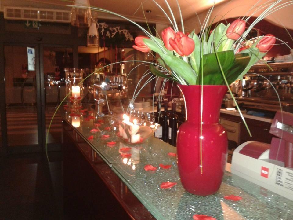 Locanda Trattoria Caffe Cavour تْشيتاديلاّ المظهر الخارجي الصورة